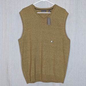 Van Heusen Sweater Vest In Size Men's Large